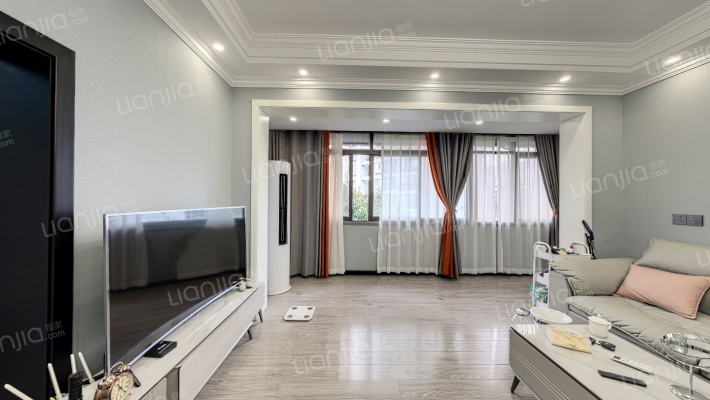 建筑一村二手房实景图