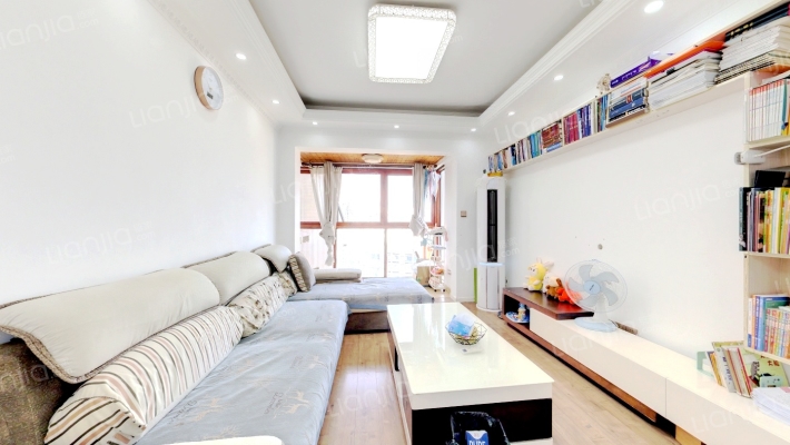 招商中央华城一期二手房实景图