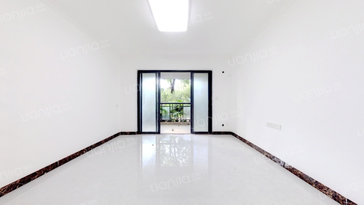 逸泉山庄二手房实景图