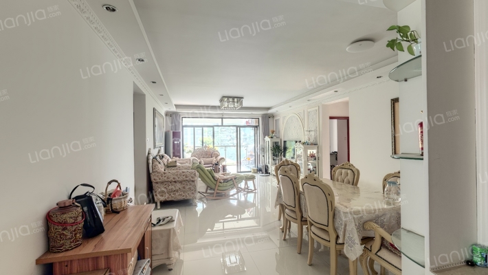 滨江公馆二手房实景图