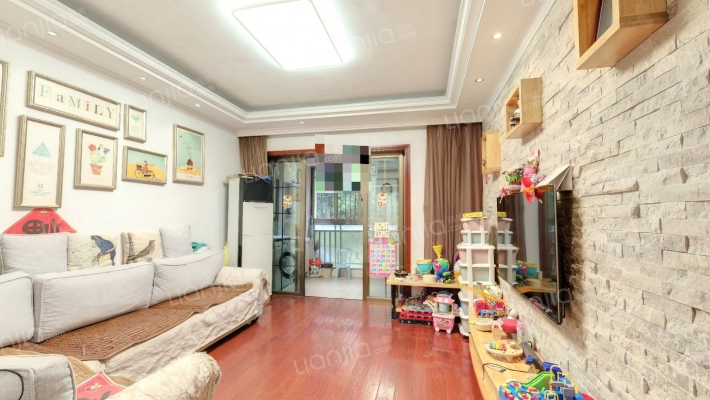 地中海阳光二手房实景图