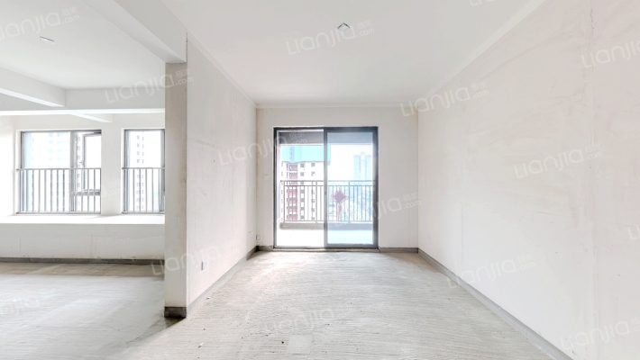 国贸江屿原二手房实景图