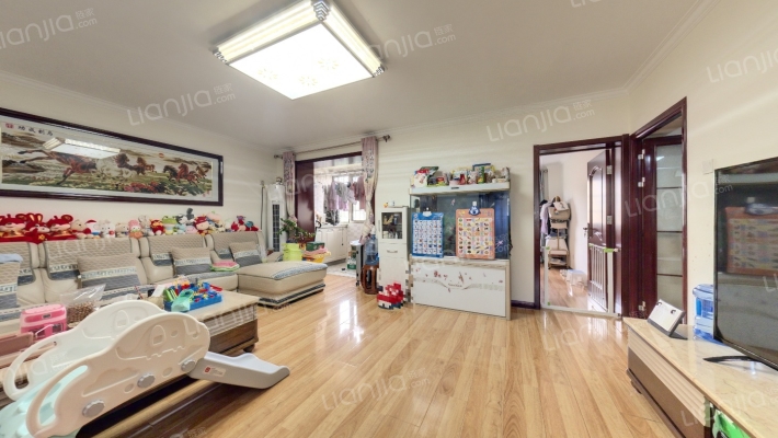 杰辉苑二手房实景图