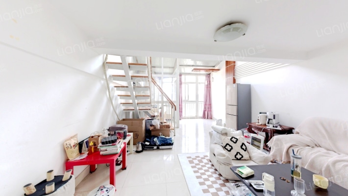 彩世界二手房实景图