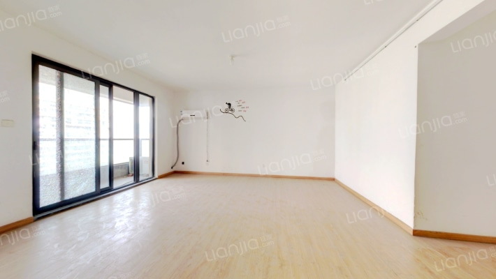 泊金湾二手房实景图