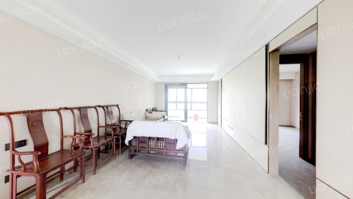 仁恒江湾时代二手房实景图