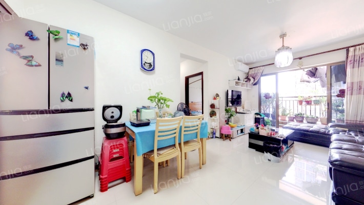 东海国际花园四区1期二手房实景图