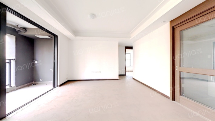 万科招商理想城星辰二手房实景图