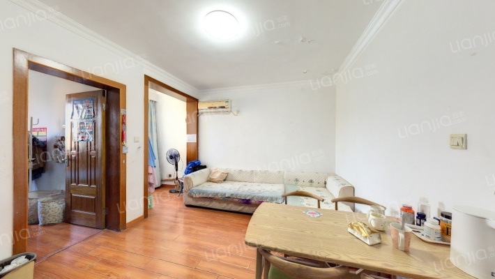 银春小区二手房实景图