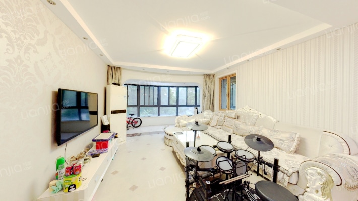 托乐嘉贵邻居二手房实景图