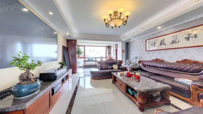 京武浪琴山二手房实景图