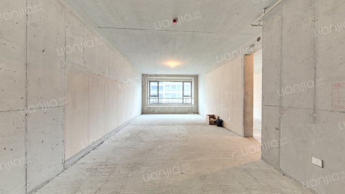 绿城春和印月二手房实景图