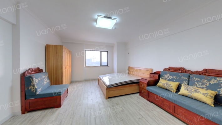 万隆商业广场二手房实景图