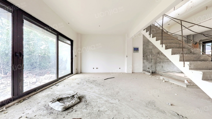 中联悦江山二手房实景图