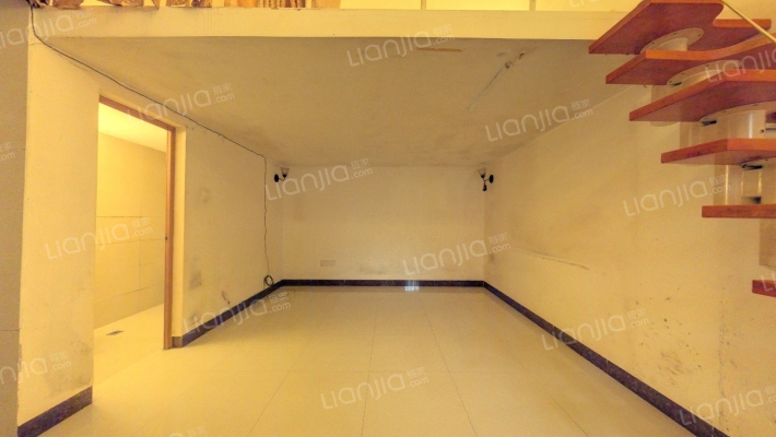 东城四季二手房实景图