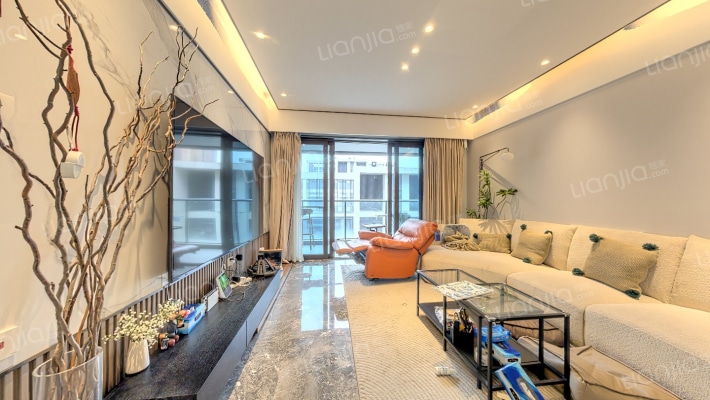 人居九林语望云阁二手房实景图