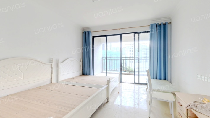 隆基蓝海湾二手房实景图