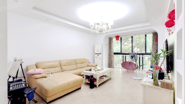 新天地花园二手房实景图