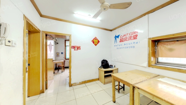 省广电器材公司南区二手房实景图