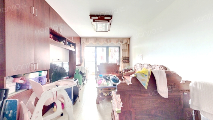 美林春天一二期二手房实景图