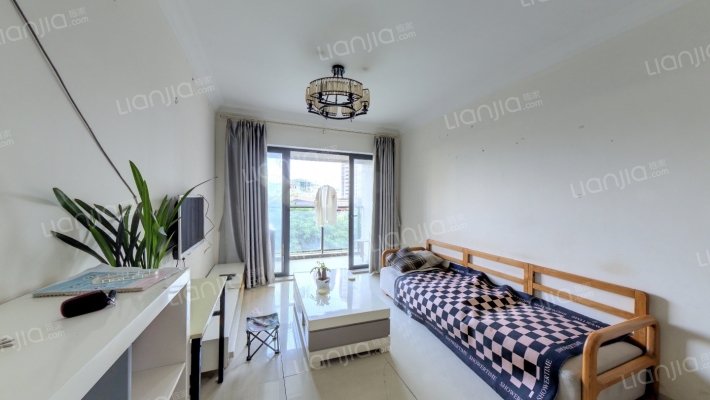 碧桂园翡翠山二期二手房实景图