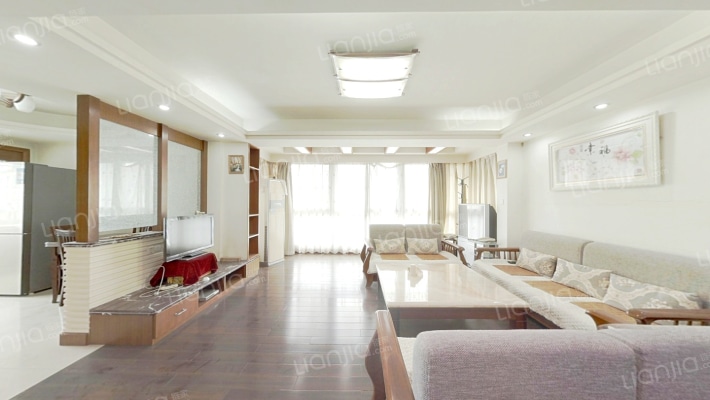彩虹新村二手房实景图