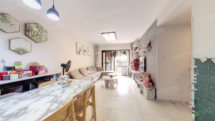 万科南方公元二手房实景图