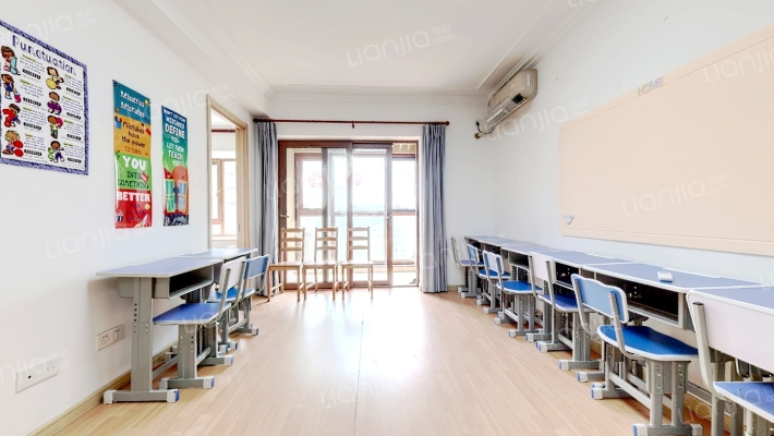 万科翡翠天誉二手房实景图