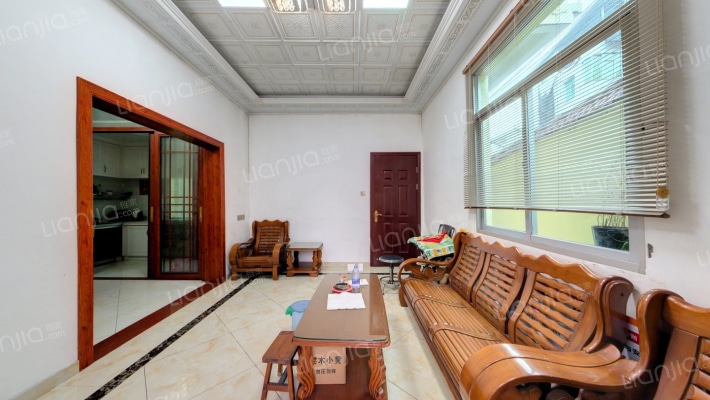 玉荷西路二手房实景图