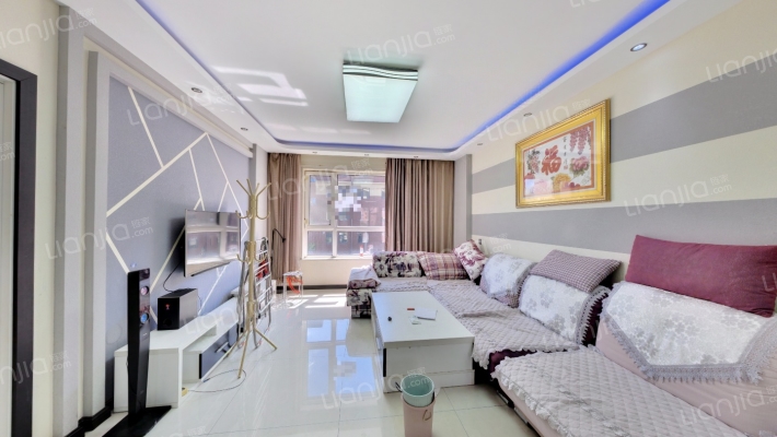 鸿盛世家二手房实景图