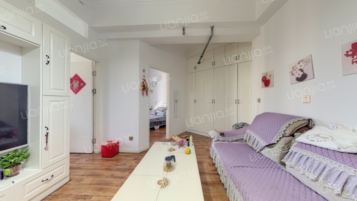 V公馆II期二手房实景图