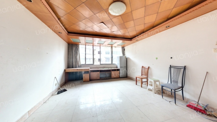 东方新苑二手房实景图