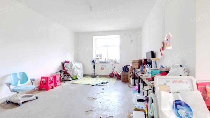 江博社区二手房实景图