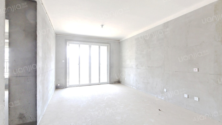 秋湖嘉苑二期二手房实景图