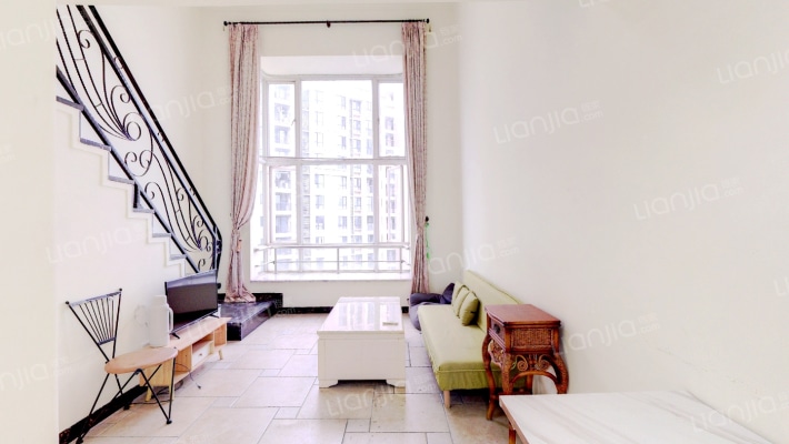 未来世界花园二手房实景图