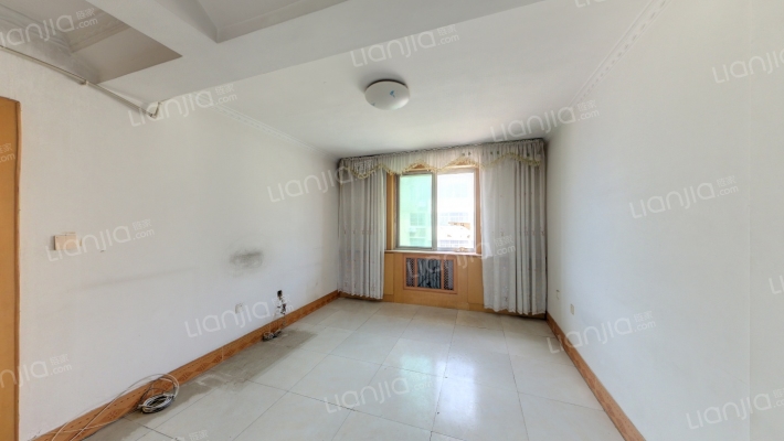 龙海花苑一期二手房实景图