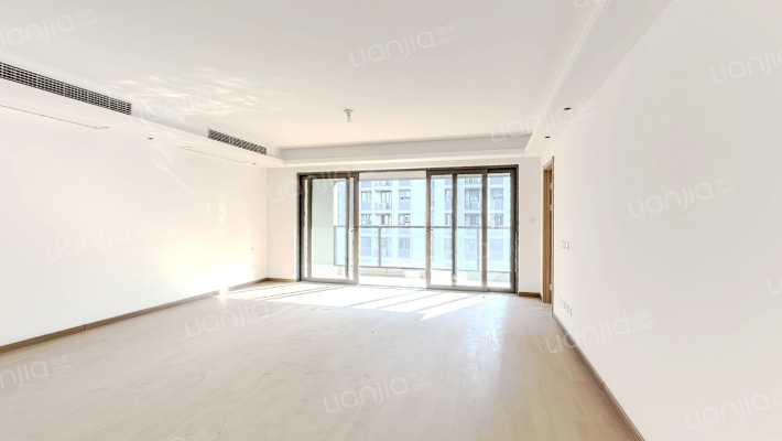 万科·月映澜堂二手房实景图