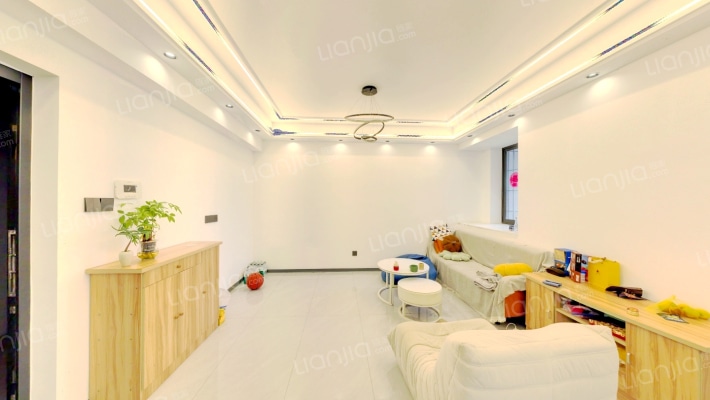 鳌兴佳园二区二手房实景图