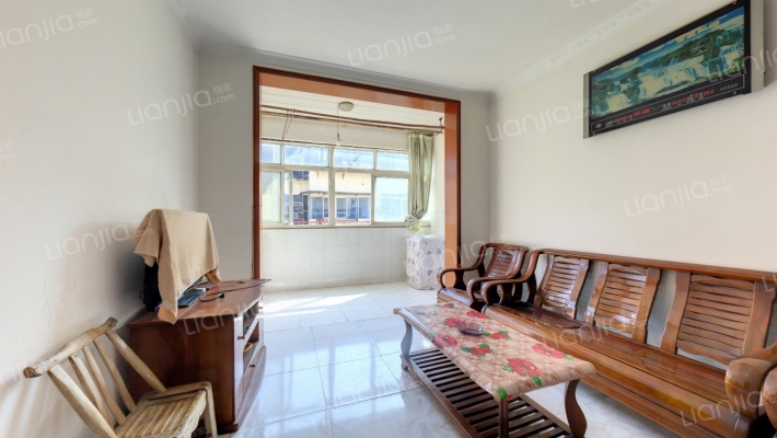 宏伟小区二手房实景图