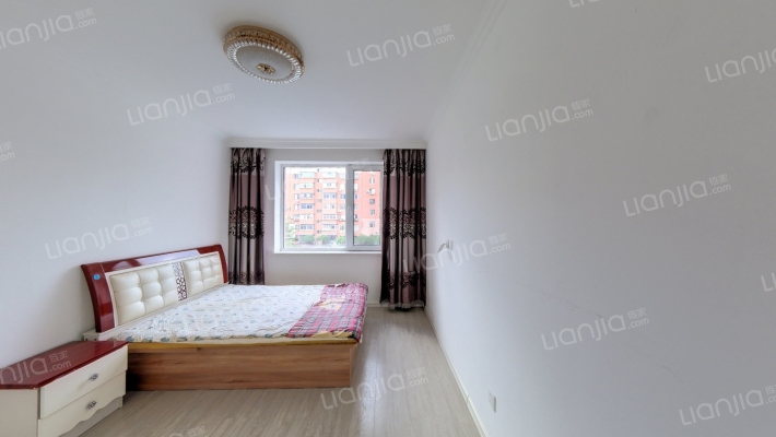 五爱社区二手房实景图