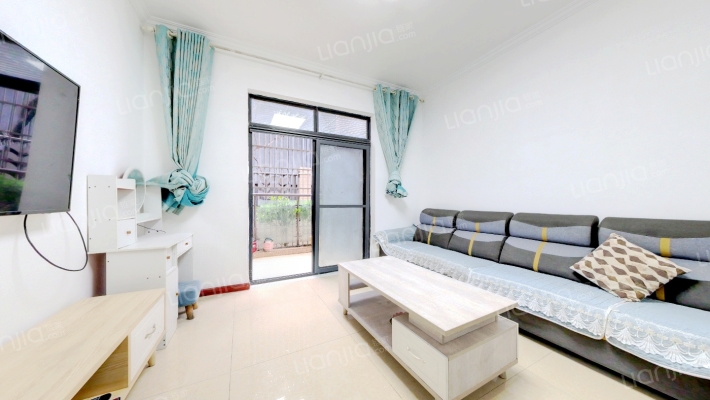 四季豪庭二手房实景图