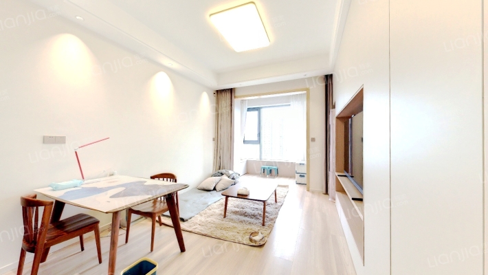 罗宾森广场尚城华府二手房实景图