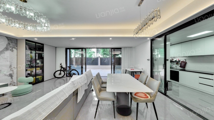 龙湖天曜昱府二组团二手房实景图