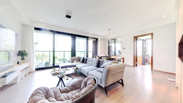 海尚观邸二手房实景图