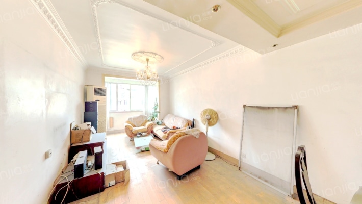 新梅花苑二手房实景图