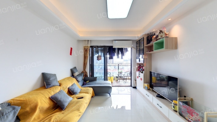 龙光玖龙郡二手房实景图