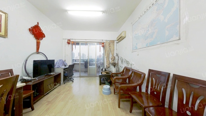 经贸中心二手房实景图