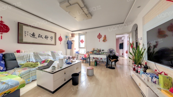 鸿顺园东区二手房实景图