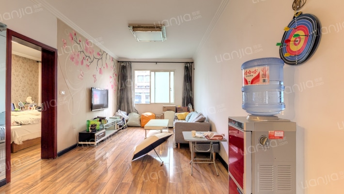 延安东路33号二手房实景图