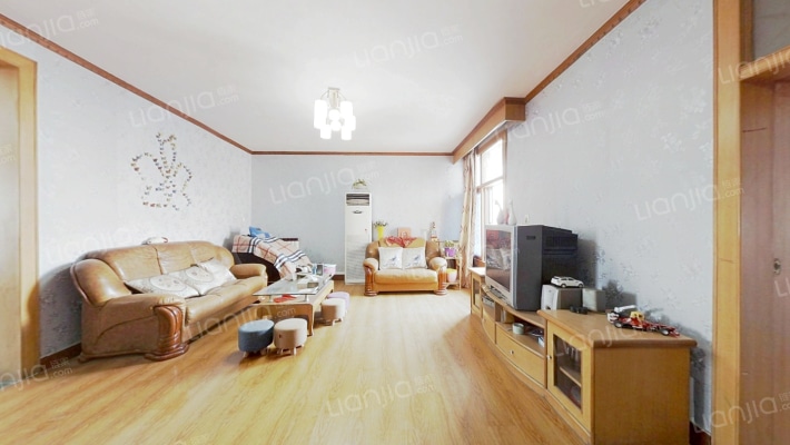 文化路102号院二手房实景图